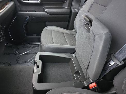 Used 2024 GMC Sierra 1500 Elevation image 19