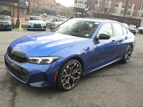 Used 2026 BMW 330i xDrive Sedan w/ M Sport Package image 4