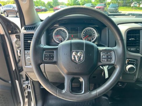 Used 2018 RAM 1500 Tradesman RWD image 16