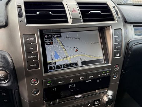 Used 2021 Lexus GX 460 Premium w/ Premium Package image 4