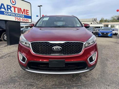 Used 2018 Kia Sorento EX image 2