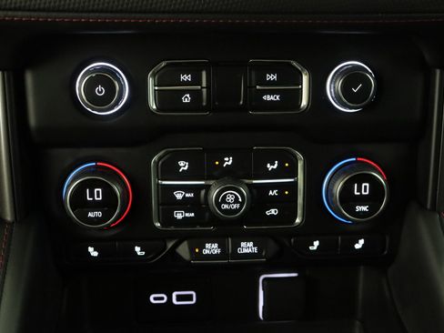 Used 2023 Chevrolet Tahoe RST AWD/4WD image 21