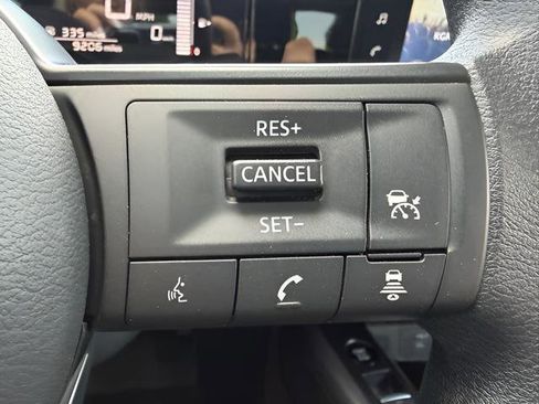 Certified 2025 Nissan Kicks SV w/ Charging Package FWD image 15