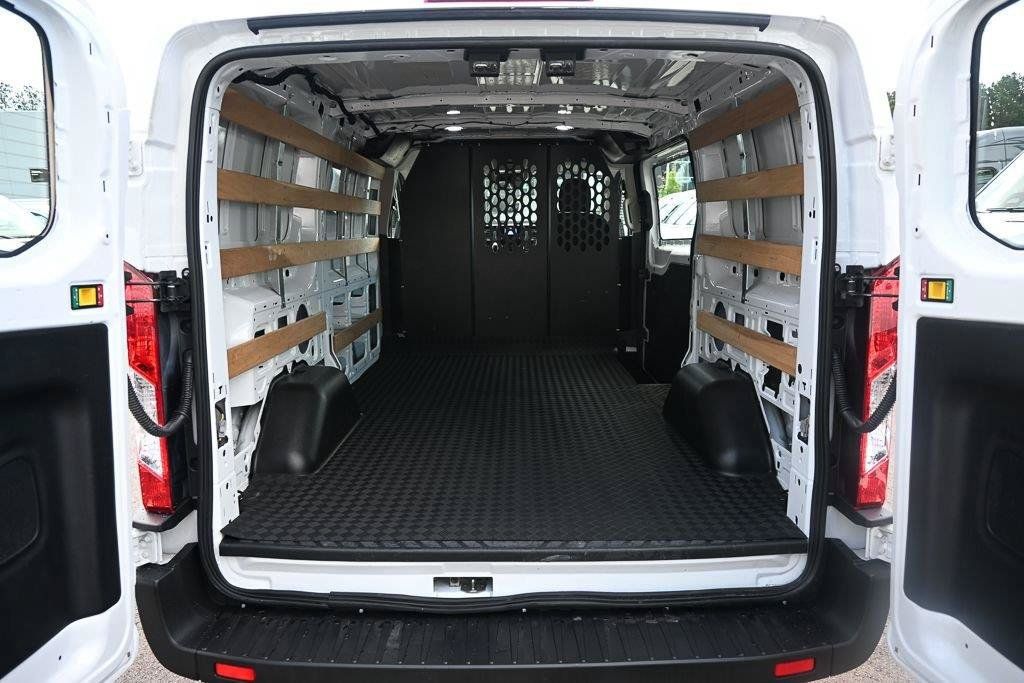 Used 2025 Ford Transit 250 Low Roof w/ Exterior Upgrade Package RWD image 26