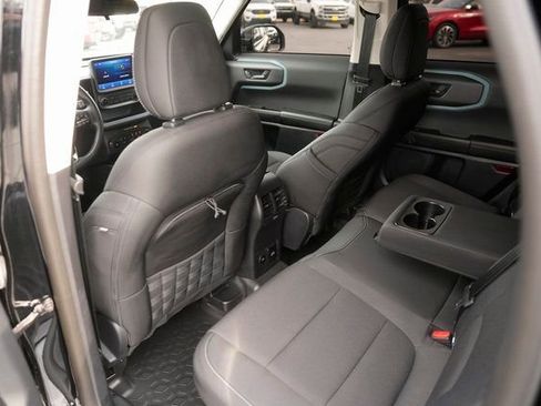 Used 2024 Ford Bronco Sport Badlands image 11