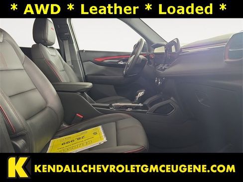 Used 2025 Chevrolet TrailBlazer RS w/ Convenience Package image 10