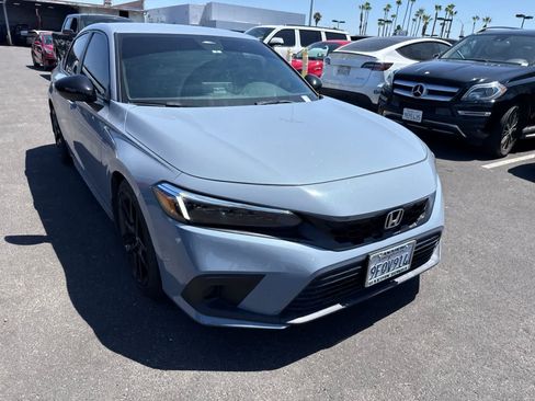 Used 2023 Honda Civic Sport image 8