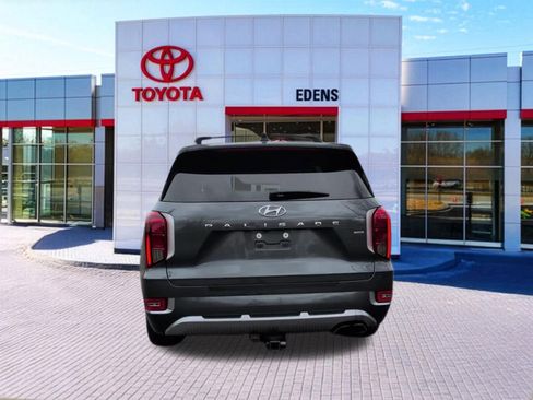 Used 2022 Hyundai Palisade Calligraphy w/ Cargo Package AWD/4WD image 4