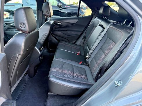 Used 2023 Chevrolet Equinox RS image 20