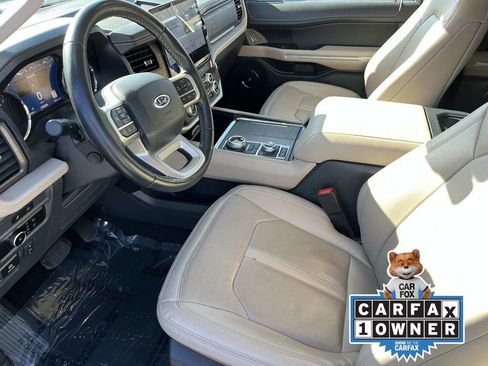 Used 2024 Ford Expedition Limited image 28