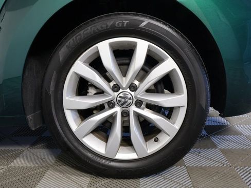 Used 2017 Volkswagen Beetle 1.8T S image 16