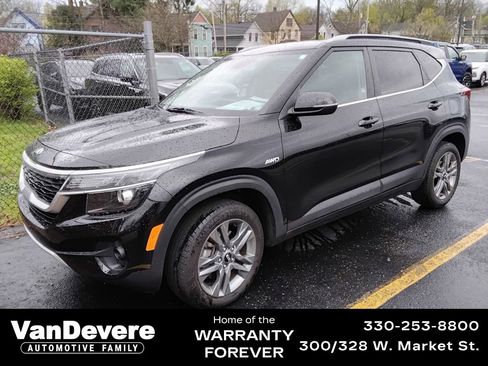 Used 2021 Kia Seltos S image 1