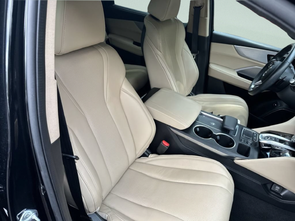 Used 2023 Acura MDX w/ Technology Package FWD image 24