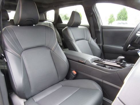 New 2026 Toyota Crown Signia image 21