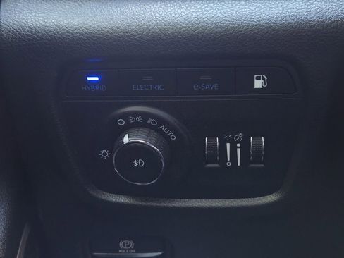 Used 2022 Jeep Grand Cherokee Limited 4xe w/ Luxury Tech Group II image 26