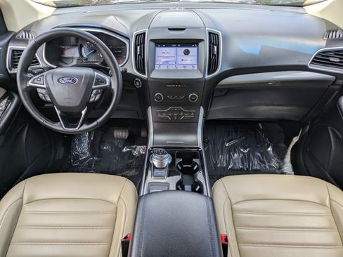 Used 2019 Ford Edge SEL w/ Equipment Group 201A AWD/4WD image 16