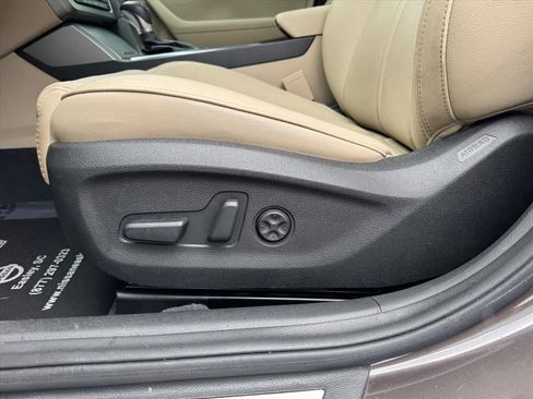 Used 2017 Hyundai Sonata Limited w/ Tech Package 03 FWD image 15