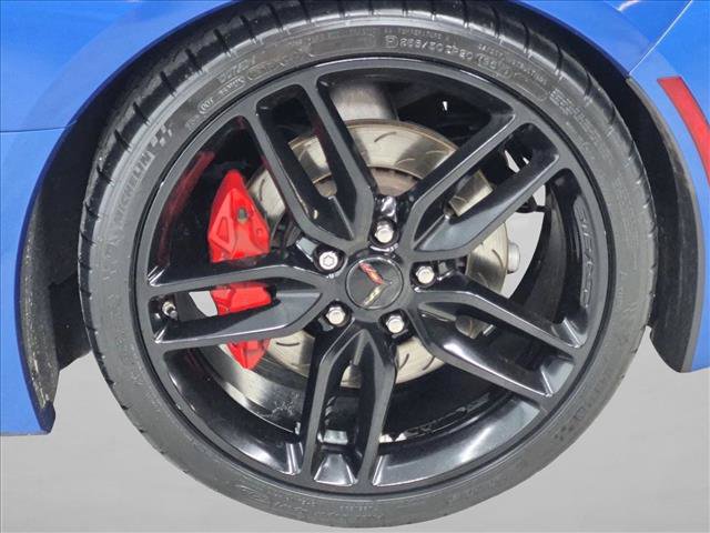 Used 2016 Chevrolet Corvette Stingray Coupe w/ 2LT Preferred Equipment Group RWD image 18