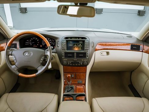 Used 2005 Lexus LS 430 image 31
