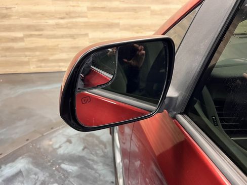 Used 2019 Toyota Sienna LE image 28