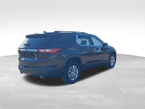 Certified 2020 Chevrolet Traverse LT image 9