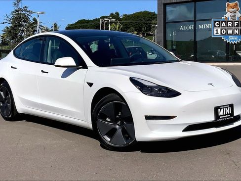 Used 2023 Tesla Model 3 Standard Range image 30