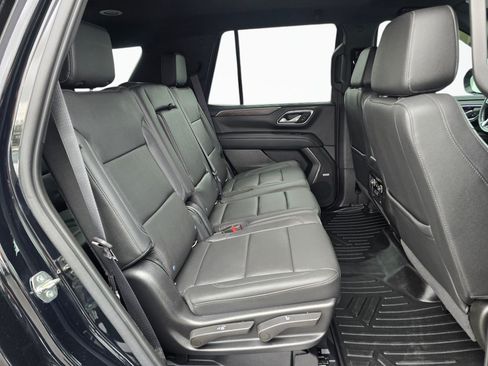 Used 2022 Chevrolet Tahoe Z71 w/ Z71 Off-Road Package AWD/4WD image 26