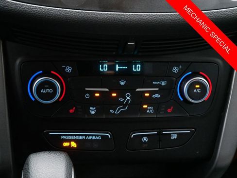 Used 2018 Ford Escape SE AWD/4WD image 24