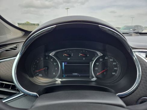 Used 2018 Chevrolet Malibu LT w/ Driver Confidence Package image 29