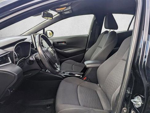 Used 2022 Toyota Corolla SE image 16