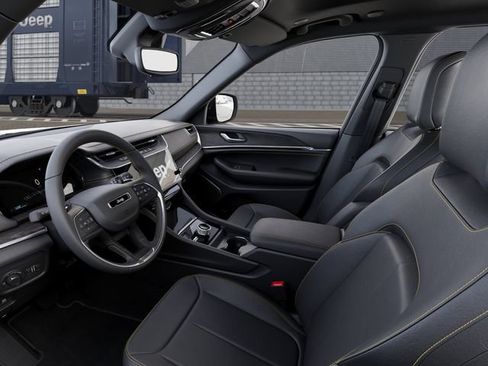 New 2026 Jeep Grand Cherokee L Limited AWD/4WD image 23