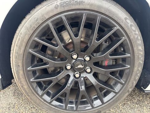 Used 2016 Ford Mustang GT Premium w/ GT Performance Package image 15