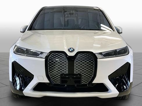 Certified 2024 BMW iX xDrive50 w/ Premium Package AWD/4WD image 3