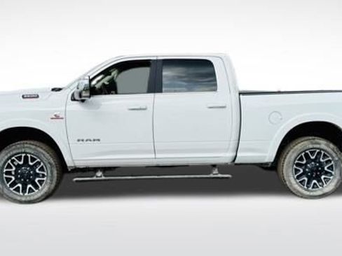 Used 2025 RAM 3500 Longhorn image 4