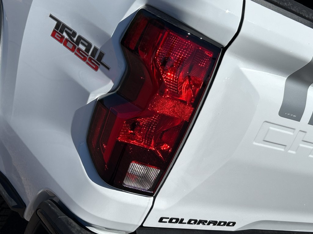 New 2026 Chevrolet Colorado Trail Boss AWD/4WD image 27