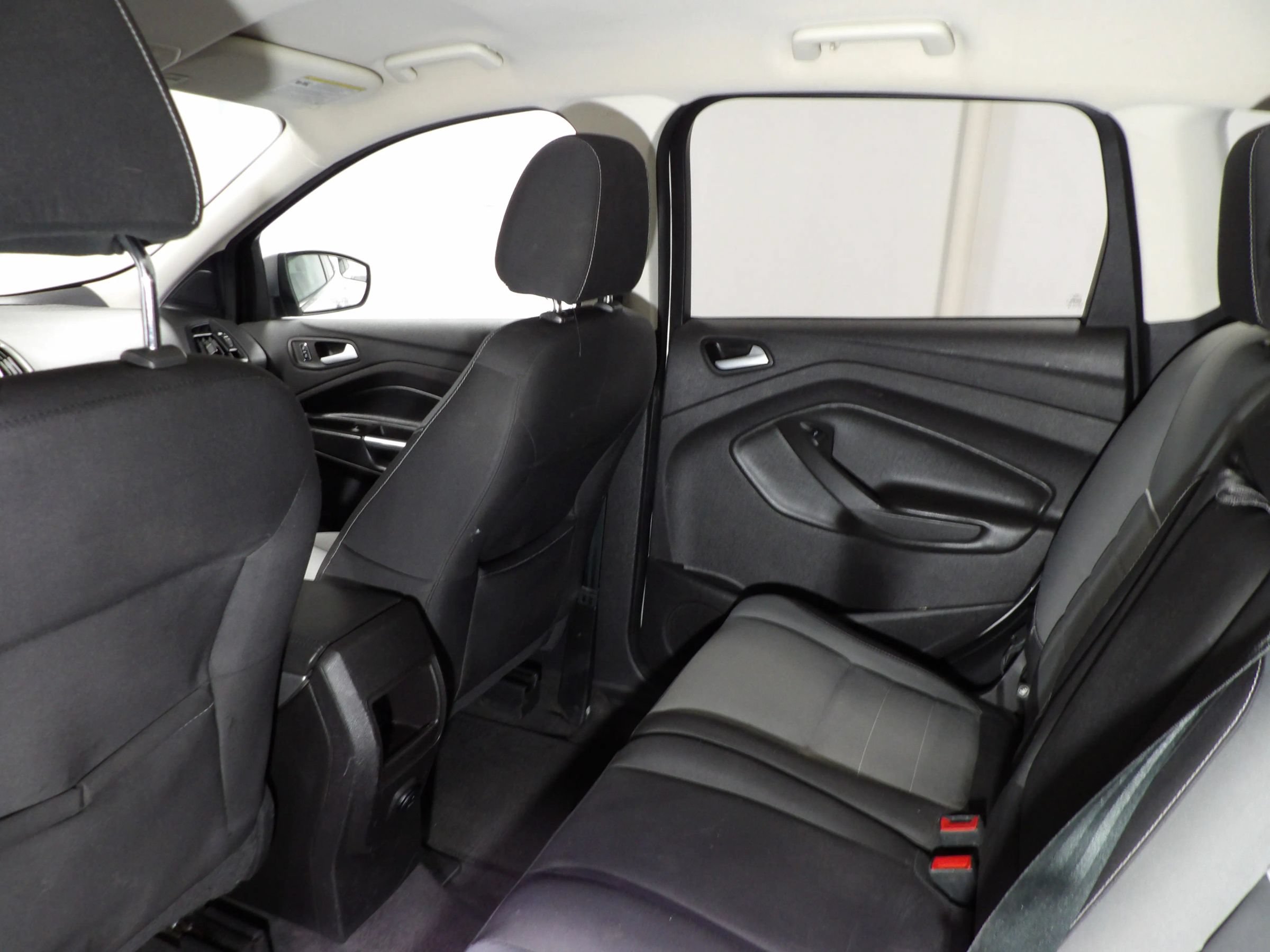 Used 2014 Ford Escape SE AWD/4WD image 10
