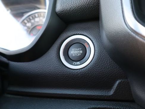 Used 2023 RAM 1500 Laramie AWD/4WD image 22