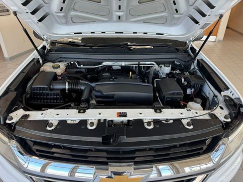 Used 2018 Chevrolet Colorado W/T w/ WT Convenience Package image 59