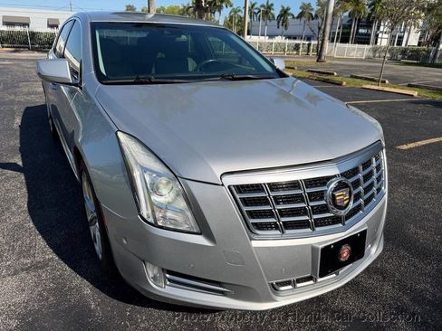 Used 2014 Cadillac XTS Luxury w/ Driver Awareness Package image 15