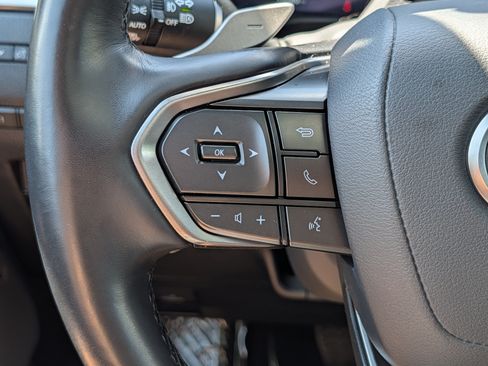 Used 2024 Lexus GX 550 w/ Cold Area Package AWD/4WD image 31