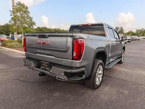 Used 2021 GMC Sierra 1500 SLT AWD/4WD image 9