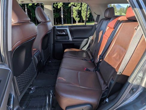 Used 2016 Toyota 4Runner Limited AWD/4WD image 15