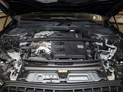 Used 2026 Mercedes-Benz GLC 43 AMG 4MATIC image 5