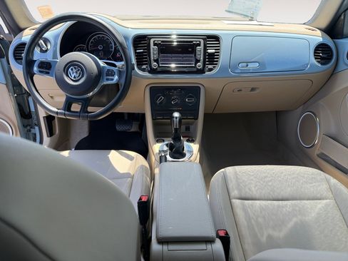 Used 2013 Volkswagen Beetle 2.5 FWD image 15