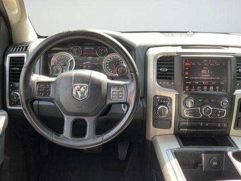 Used 2015 RAM 1500 Big Horn RWD image 13