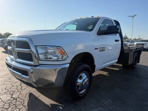 Used 2016 RAM 3500 Tradesman w/ Power & Remote Entry Group AWD/4WD image 9