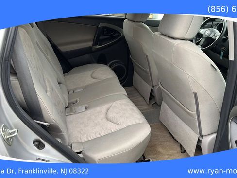 Used 2011 Toyota RAV4 4WD w/ Base L4 Extra Value Pkg image 15