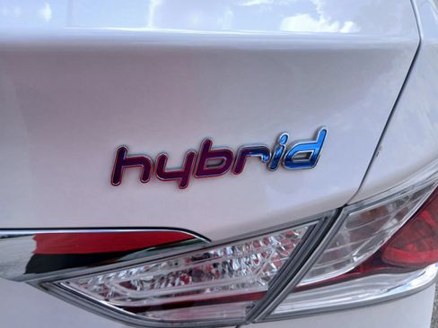 Used 2013 Hyundai Sonata Limited FWD image 13