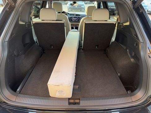 Certified 2024 Volkswagen Tiguan SE R-Line image 14