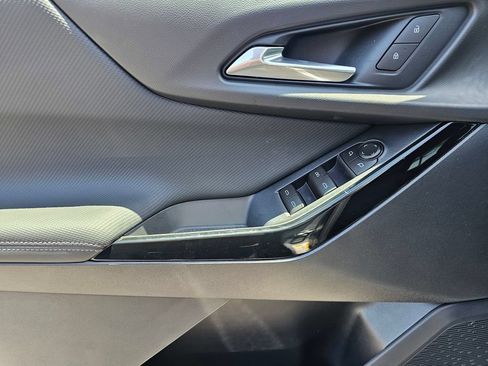 New 2026 Chevrolet Equinox LT w/ Safety and Technology Package FWD image 20